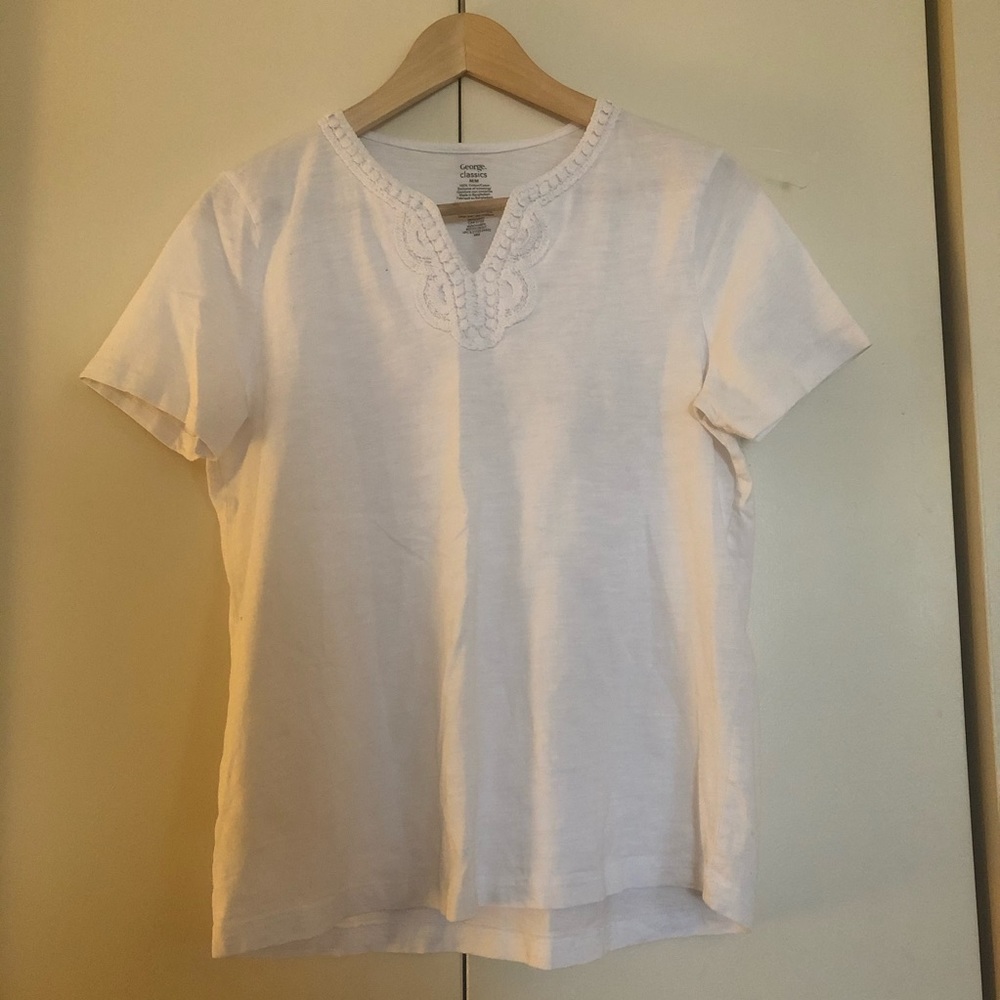 White embroidered T-shirt